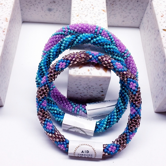 MALDIVES -Original Roll-On® Bracelets, 7" round, made in Nepal #1 (3 pieces) - Picture 1 of 7